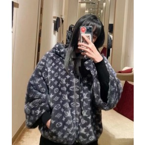 [루이비통] 신상 밍크 코트