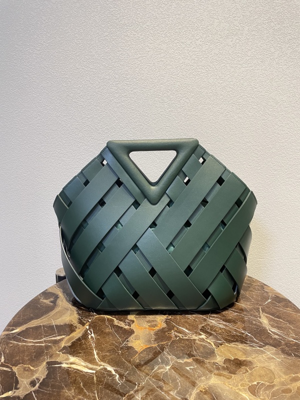 BOTTEGA