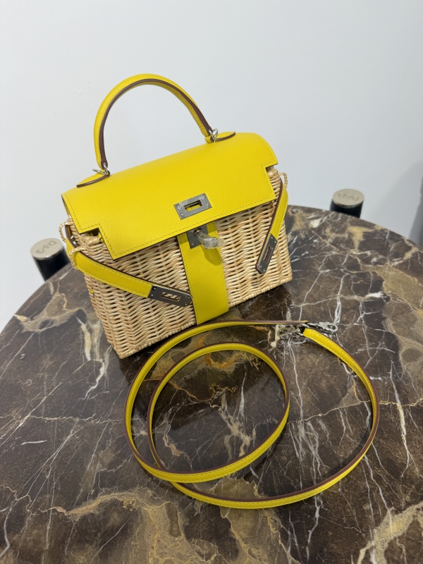 HERMES KELLY PICNIC 피크닉