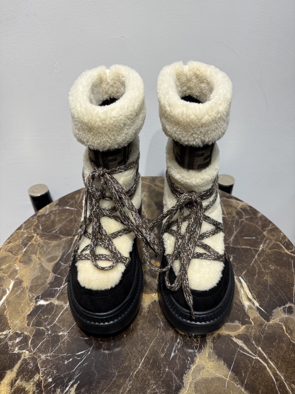FENDI BOOTS
