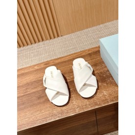 [프라다] 슬리퍼