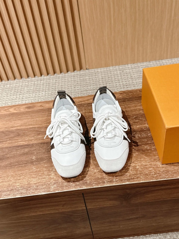 [루이비통] 신상 스니커즈 SNEAKERINA