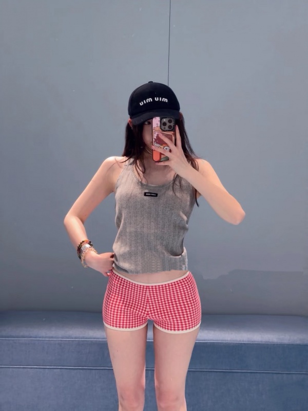 [미우미우] 신상 반바지