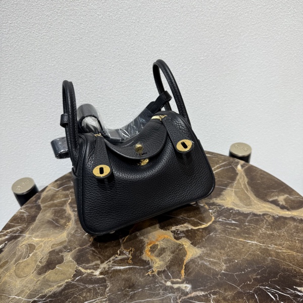 실사 [에르메스] 클레망스 미니 린디 19cm HEREMES MINILINDY