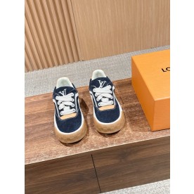 [루이비통] LV TILTED 신상 남여공용 스니커즈