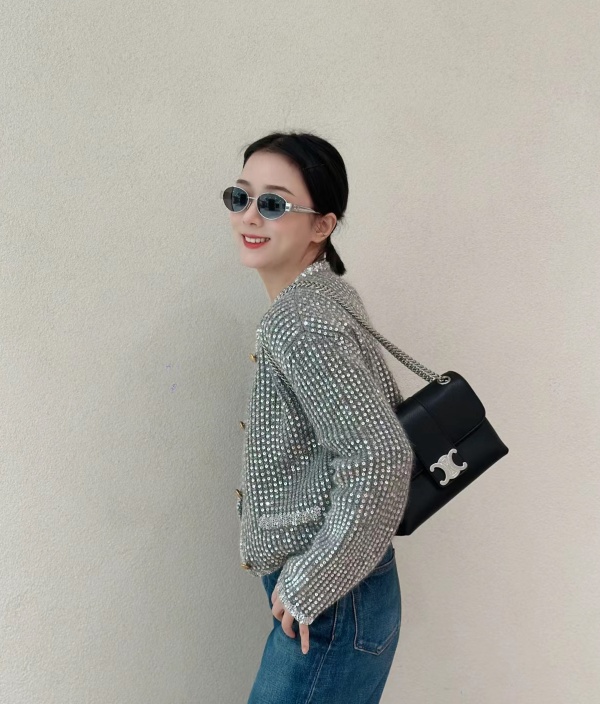 [셀린느] CE TEEN VICTOIRE 숄더백