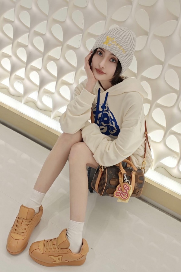 [루이비통] LV X NIGO BUTTER SOFT 신상 남여공용 스니커즈