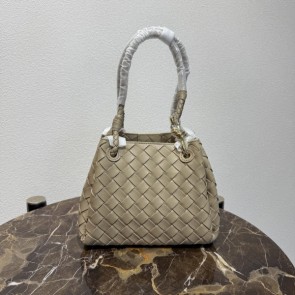 BOTTEGA