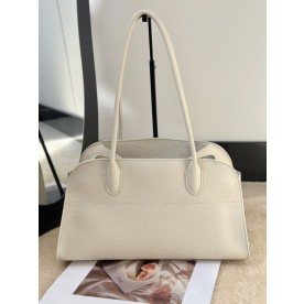 [더로우] 마고 숄더백 12 THE ROW EW Margaux 12 Shoulder bag (그레인 가죽)