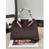 [더로우] 마고백 12 THE ROW Margaux bag 12 (새들 가죽)