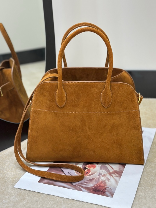 [더로우] 마고백 12 THE ROW Margaux bag 12 (스웨이드)