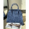 [더로우] 마고백 12 THE ROW Margaux bag 12 (스웨이드)