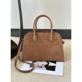 [더로우] 마고백 12 THE ROW Margaux bag 12 (스웨이드)